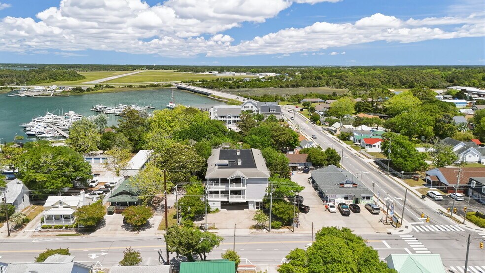 More Photos Of 313 Cedar St, Beaufort Apartments For Sale