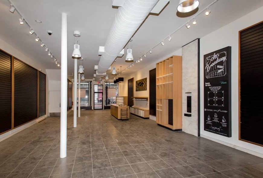 More Photos Of 54 Mercer St, New York Office For Sale