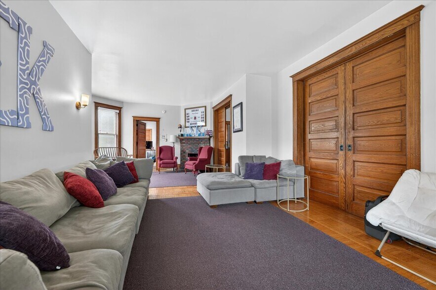 More Photos Of 415 W Forest Ave, Ypsilanti Sorority Fraternity House For Sale