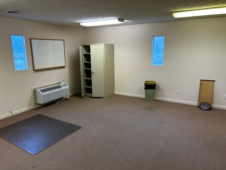 More Photos Of 976 Enterprise Dr, Logan Industrial For Sale