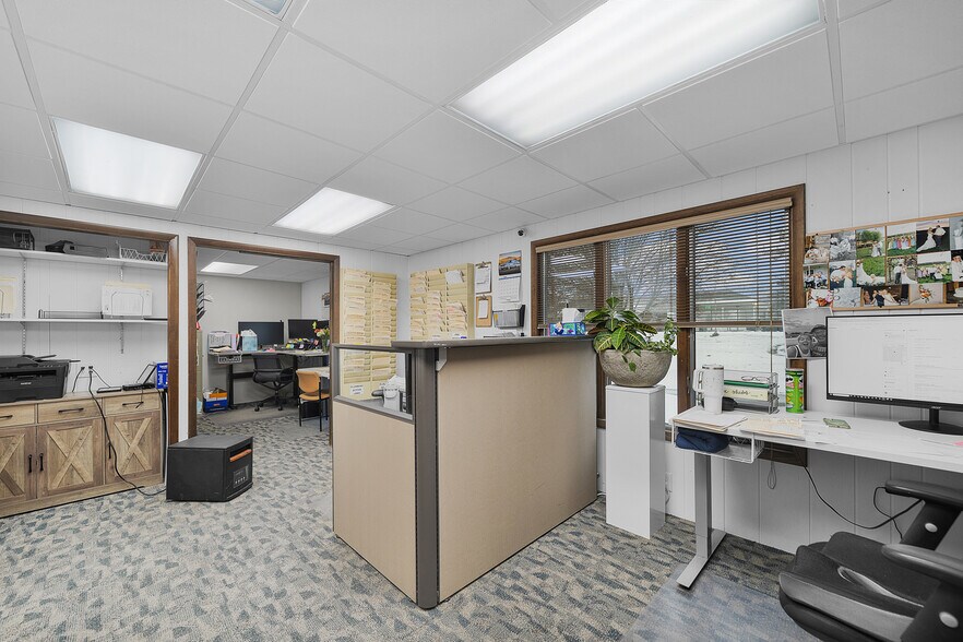 More Photos Of 491 Arlington Rd, Middleville Office For Sale