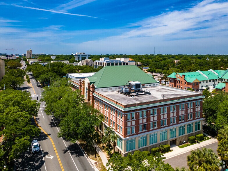 More Photos Of 300 E University Ave, Gainesville Office Residential For Sale