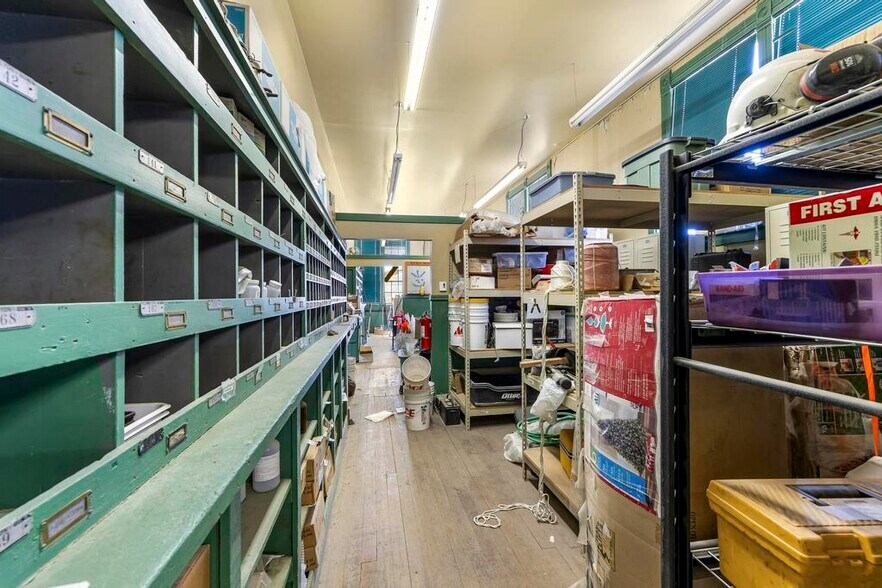 More Photos Of 244 Anaconda Rd, Butte Warehouse For Sale
