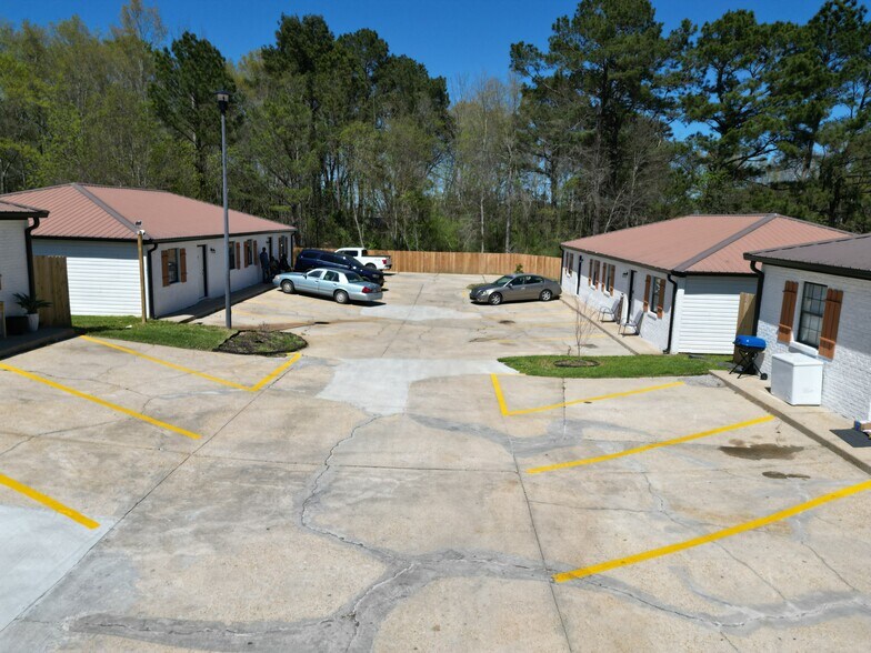 More Photos Of 239 Hartfield Rd, Hattiesburg Apartments For Sale