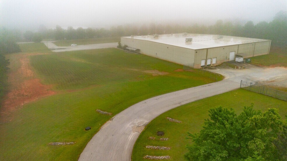 More Photos Of 93 Commerce Blvd, Ridgeway Warehouse For Sale