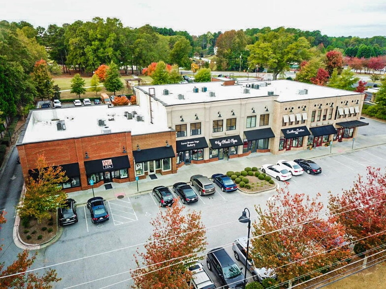More Photos Of 2023 Grayson Pky, Grayson Unknown For Lease
