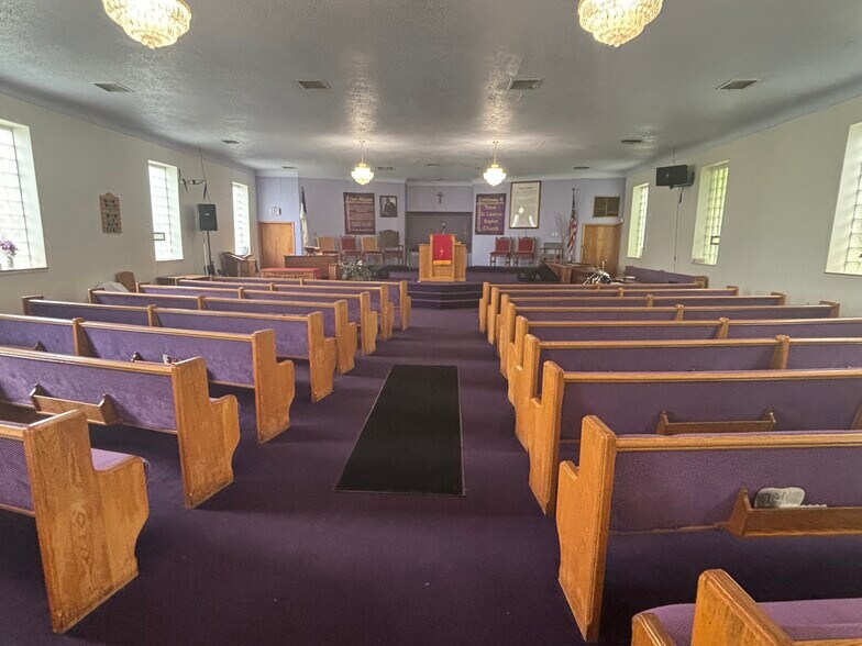 More Photos Of 10510 Sterritt St, Detroit Religious Facility For Sale