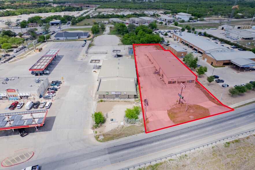 Primary Photo Of 4312 I 35 N Frontage rd, New Braunfels Showroom For Lease