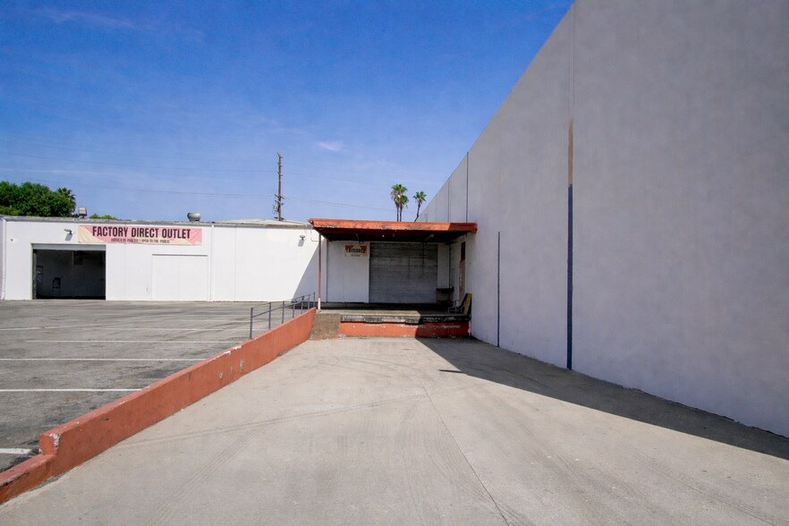 More Photos Of 11400 Downey Ave, Downey Warehouse For Sale
