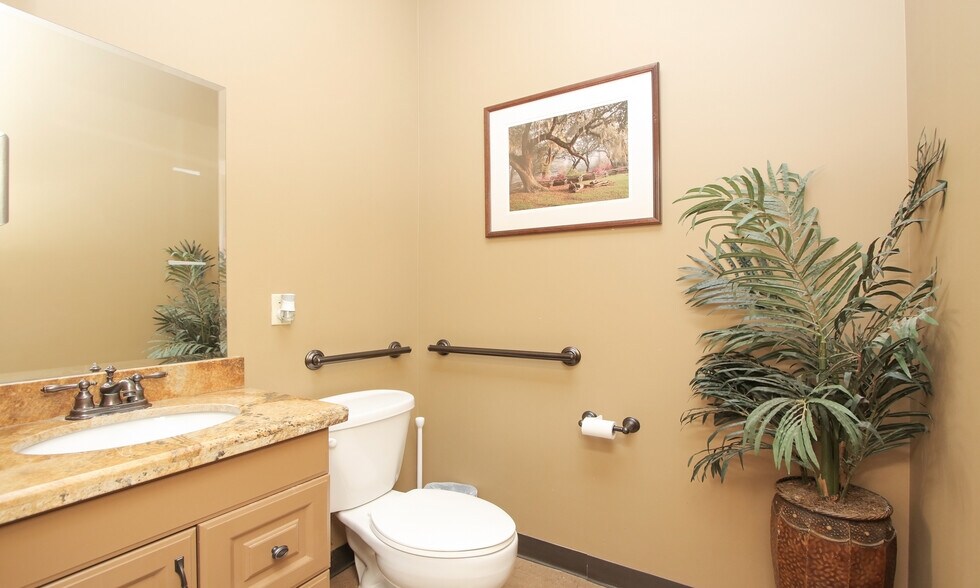 More Photos Of 13323 Dotson Rd, Houston Medical For Sale