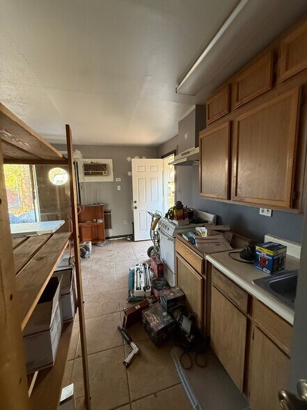 More Photos Of 3925 Lake Isabella Blvd, Bodfish General Retail For Sale