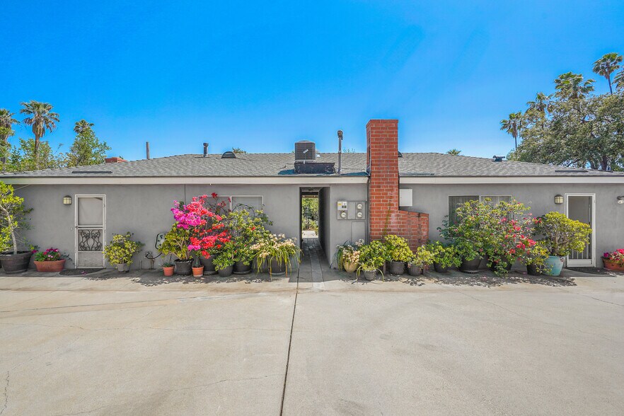 More Photos Of 463 Mariposa Ave, Sierra Madre Apartments For Sale