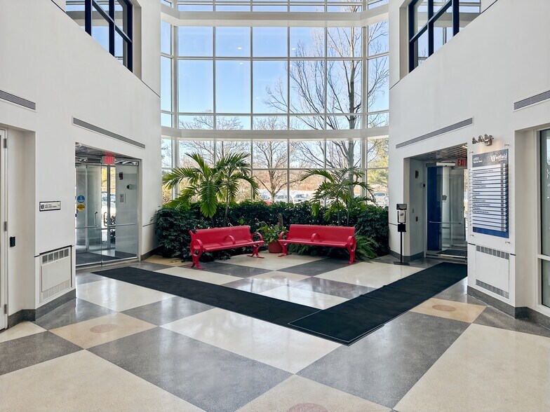 More Photos Of 4905 W Tilghman St, Allentown Coworking Space