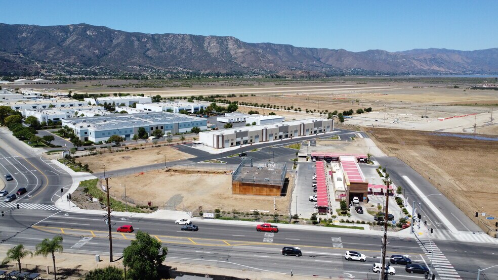 More Photos Of 33565 Mission Trail, Lake Elsinore Land For Lease