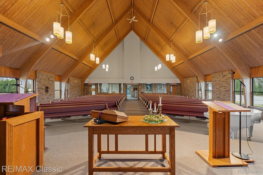 More Photos Of 26701 Joy Rd, Dearborn Heights Religious Facility For Sale