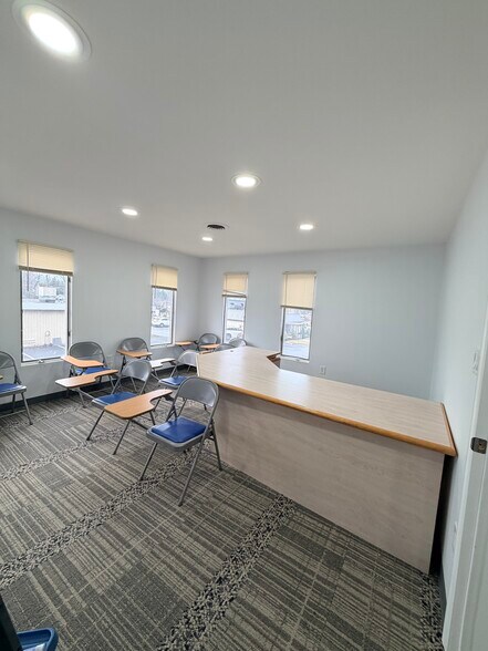 More Photos Of 3510-3512 Trindle Rd, Camp Hill Office For Lease