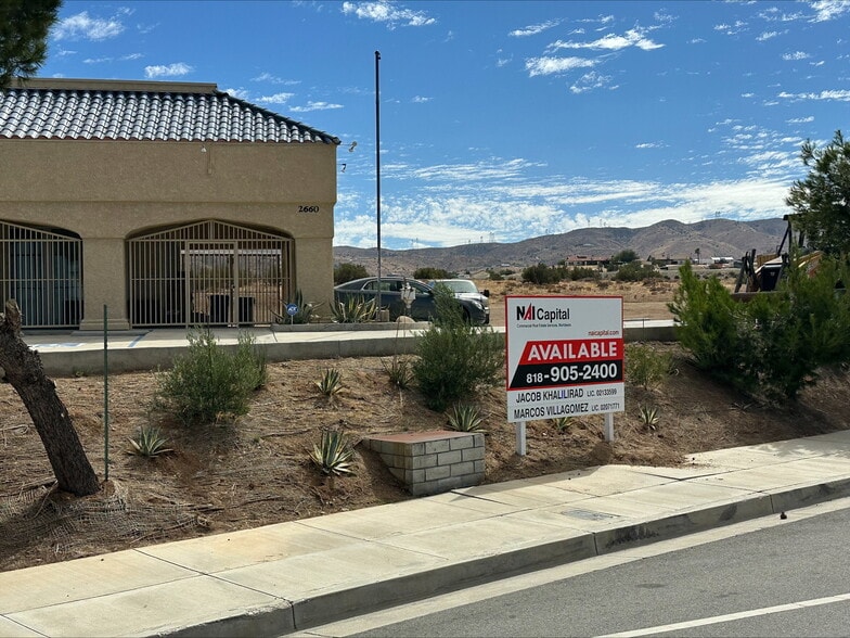 More Photos Of 2660 Pearblossom Hwy, Palmdale Office Residential For Sale