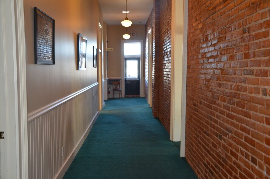 More Photos Of 11 Benton Ave E, Albia Restaurant For Sale