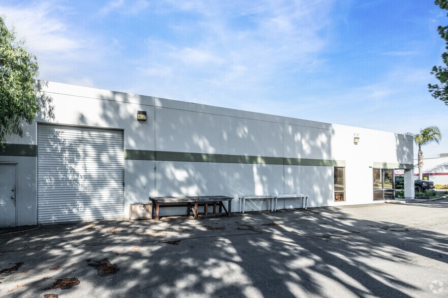 More Photos Of 5981 Graham Ct, Livermore Distribution For Sale