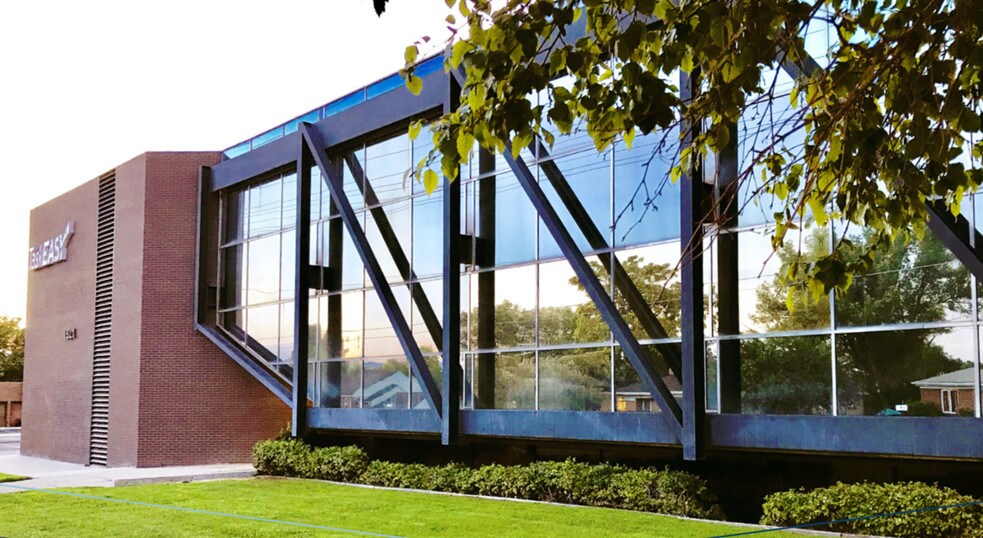 Primary Photo Of 1521 E 3900 S, Salt Lake City Loft Creative Space For Lease