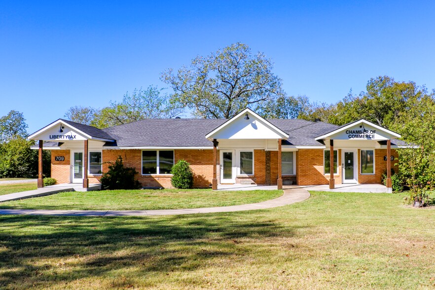 Primary Photo Of 709 N Powell Pky, Anna Office For Lease