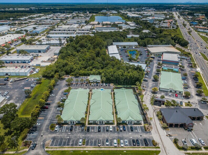 More Photos Of 3937 Tampa Rd, Oldsmar Medical For Lease