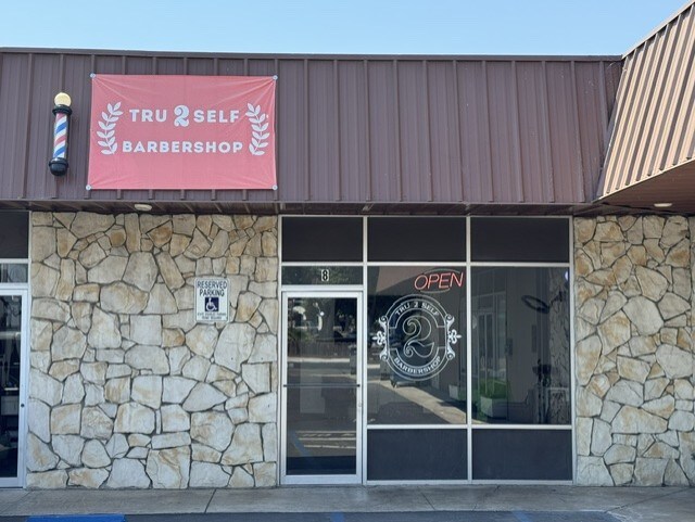 More Photos Of 680 South Ave, Gustine General Retail For Lease