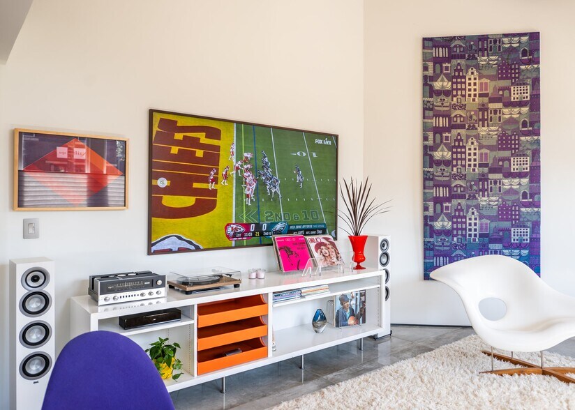 More Photos Of 523 Grand Blvd, Kansas City Apartments For Lease