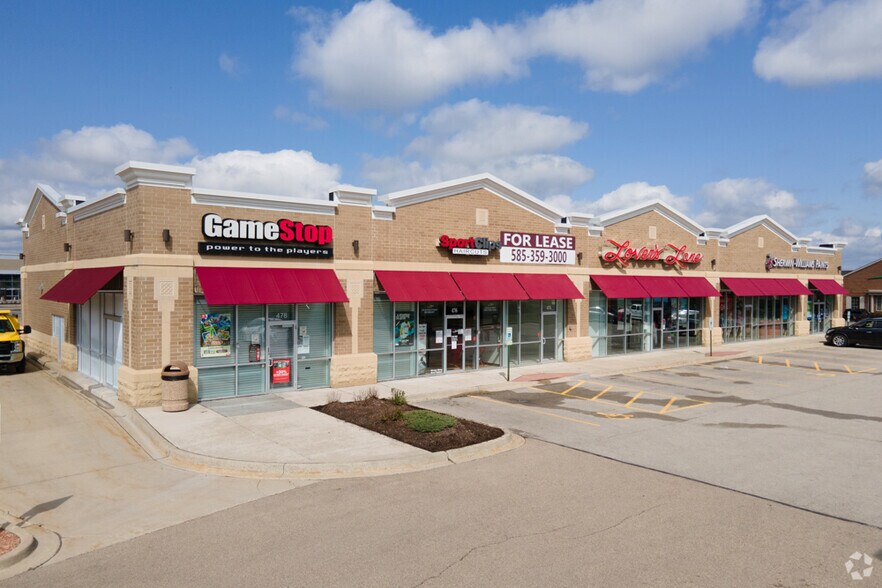 Primary Photo Of 466-478 Randall Rd, South Elgin General Retail For Lease