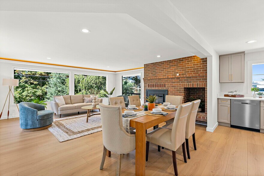 More Photos Of 1415 2nd St SE, Puyallup Assisted Living For Sale