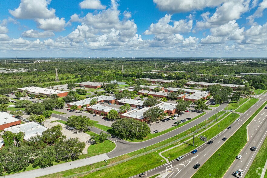 More Photos Of 5802 Breckenridge Pky, Tampa Unknown For Lease