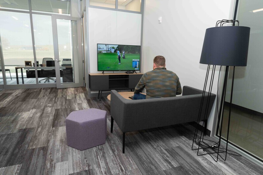 More Photos Of 1880 Kimball Ave, Manhattan Office For Lease