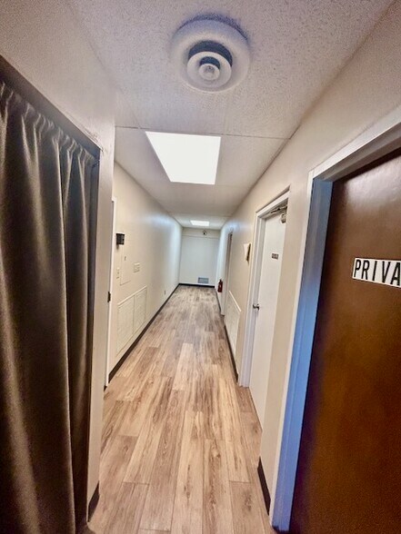 More Photos Of 2455 Stanley Ave, Dayton Auto Dealership For Sale