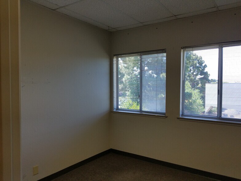 More Photos Of 1840 41st Ave, Capitola Office For Lease