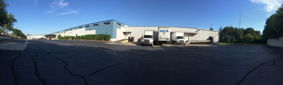 More Photos Of 2114 Atlantic Ave, Raleigh Warehouse For Lease
