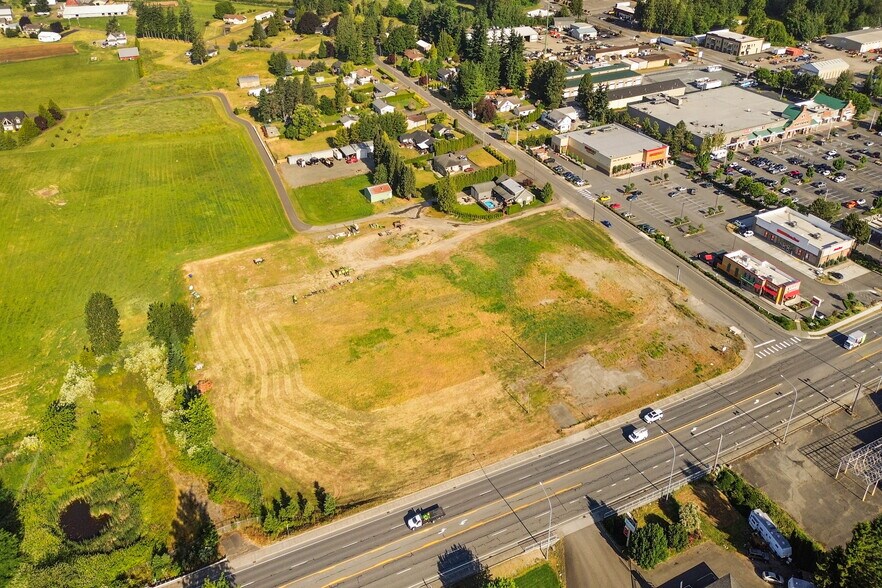 More Photos Of 8035 Guide Meridian rd, Lynden Land For Lease