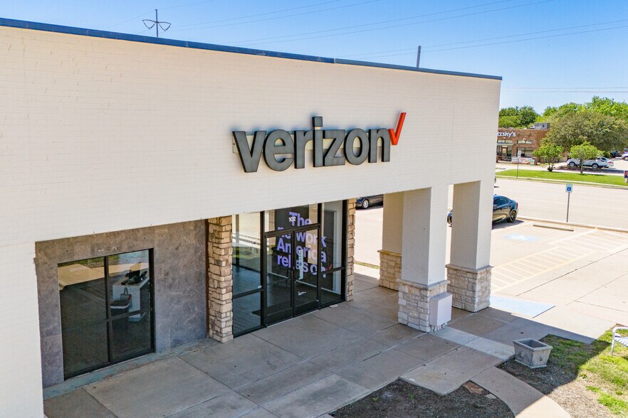 More Photos Of 6246 Rufe Snow Dr, Fort Worth Unknown For Lease