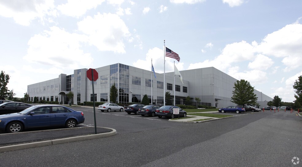More Photos Of 258 Prospect Plains Rd, Cranbury Distribution For Lease