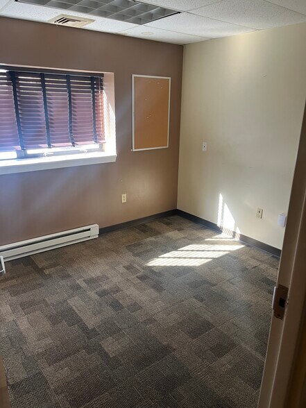 More Photos Of 1524 Atwood Ave, Johnston Medical For Sale