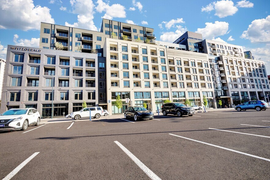 More Photos Of 1840 Market St, Denver Apartments For Lease