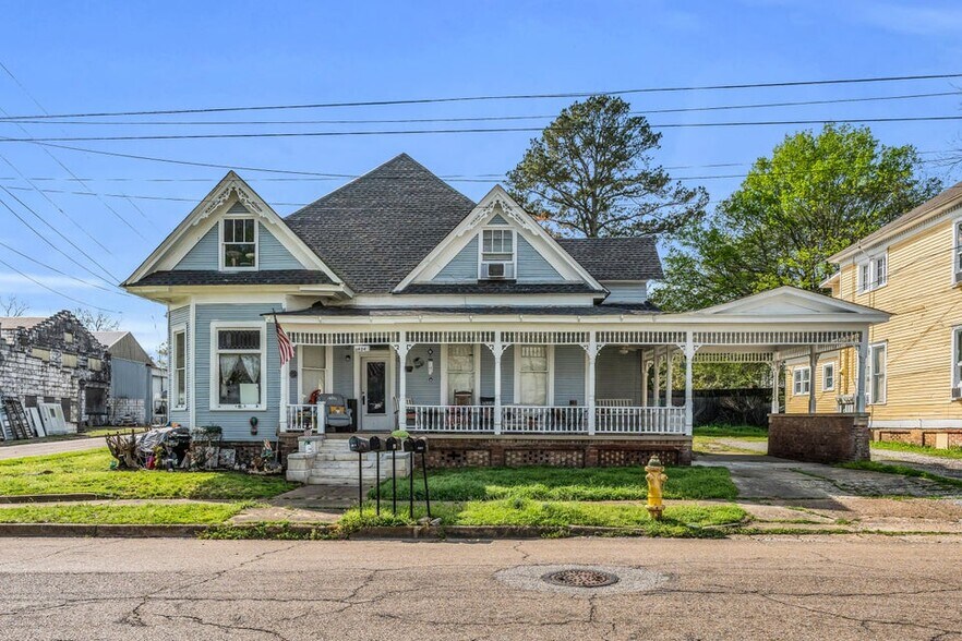 Primary Photo Of 624 4th St S, Columbus Apartments For Sale