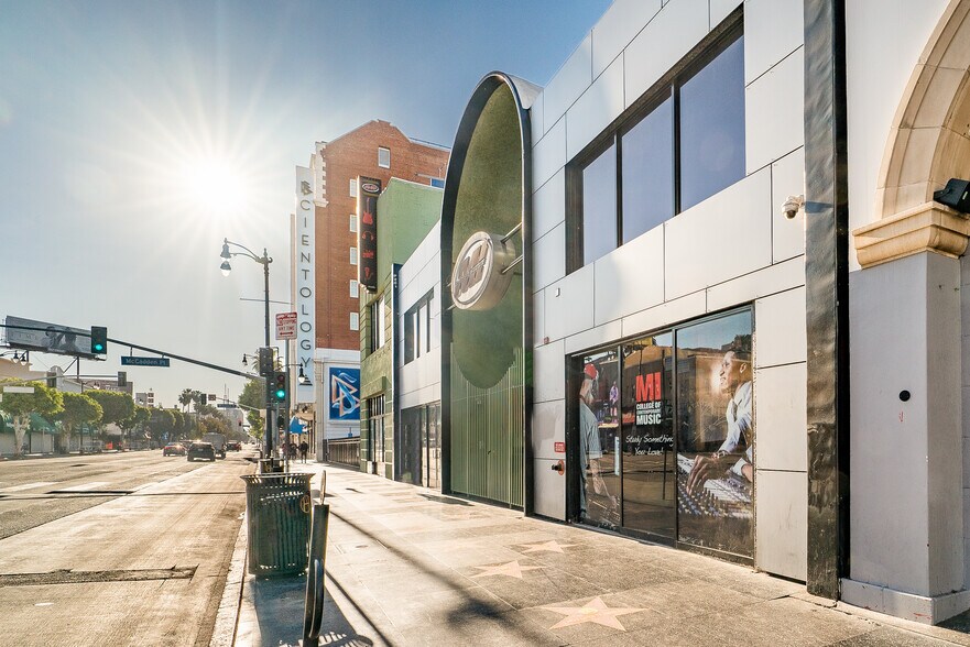 More Photos Of 6750 Hollywood Blvd, Los Angeles Storefront Retail Office For Lease
