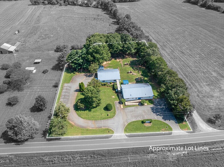 More Photos Of 2482 June Bug Rd, Vale Specialty For Sale