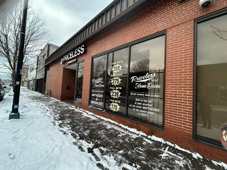 More Photos Of 118 Grant St, Buffalo Storefront Retail Office For Lease