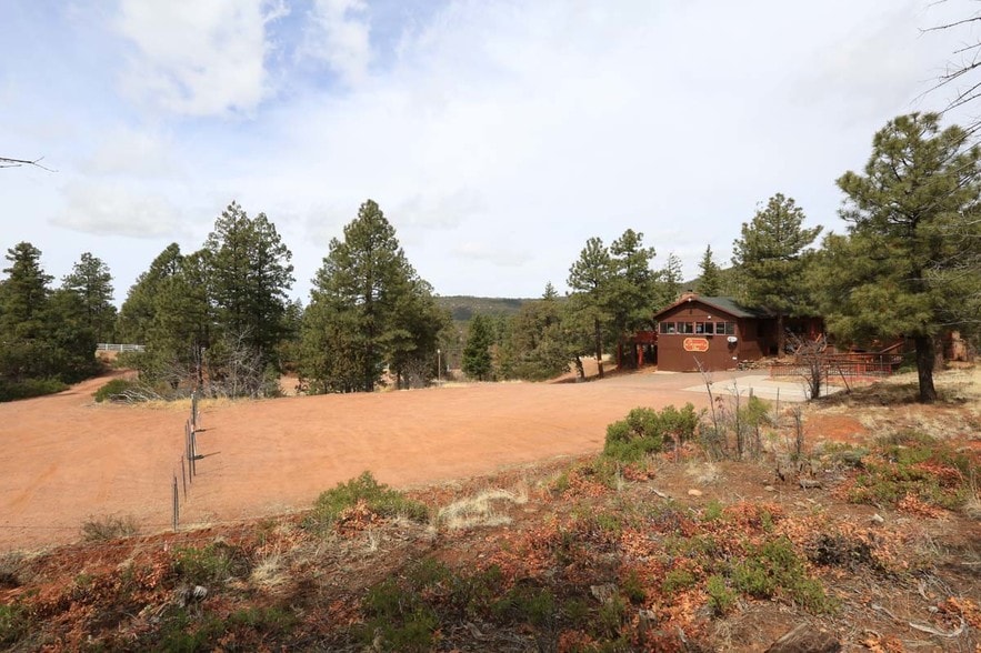 More Photos Of 7783 W Ralls Dr, Strawberry Restaurant For Sale