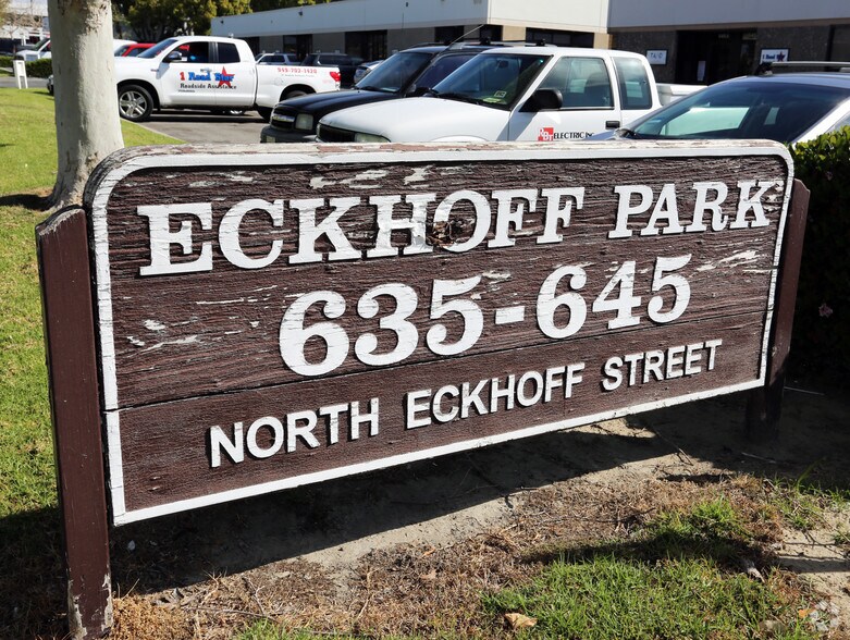 More Photos Of 634 N Poplar St, Orange Unknown For Lease