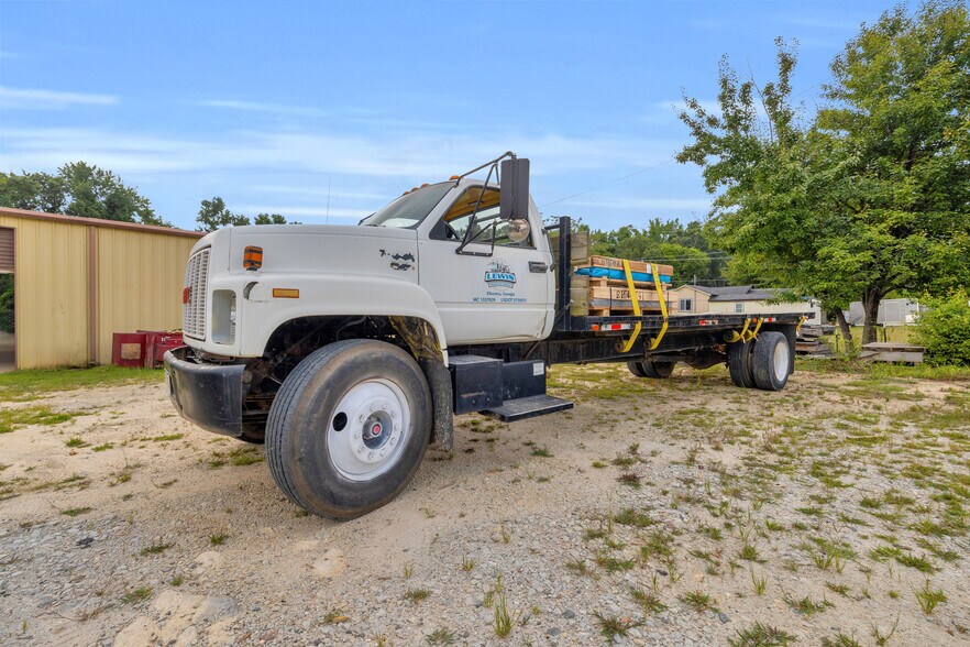 More Photos Of 00 N MCINTOSH S N MCINTOSH ST -1, Elberton Industrial For Sale