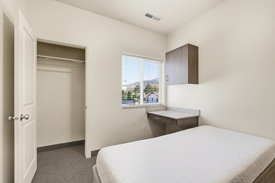 More Photos Of 119 N 800 W, Cedar City Apartments For Sale