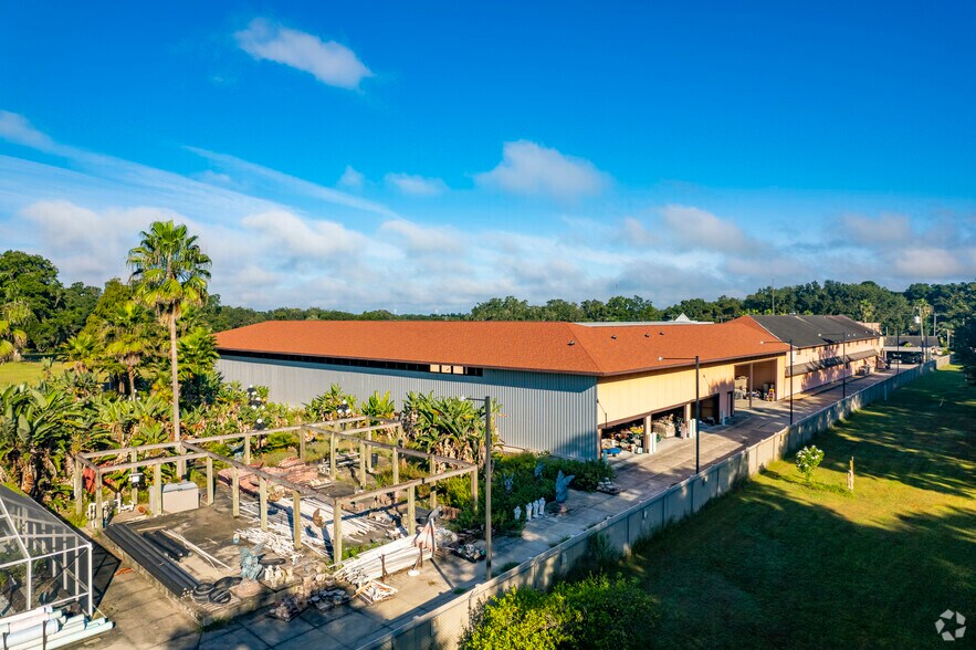 More Photos Of 13309 E US Highway 92, Dover Warehouse For Sale