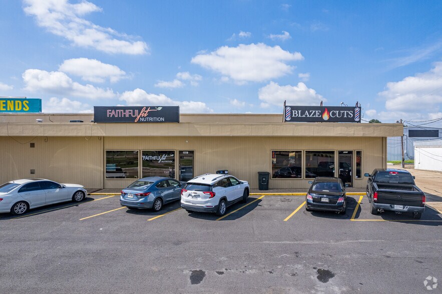 More Photos Of 9010-9048 Mansfield Rd, Shreveport Unknown For Lease